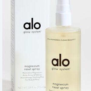 ALO Yoga Glow System Magnesium Reset Spray